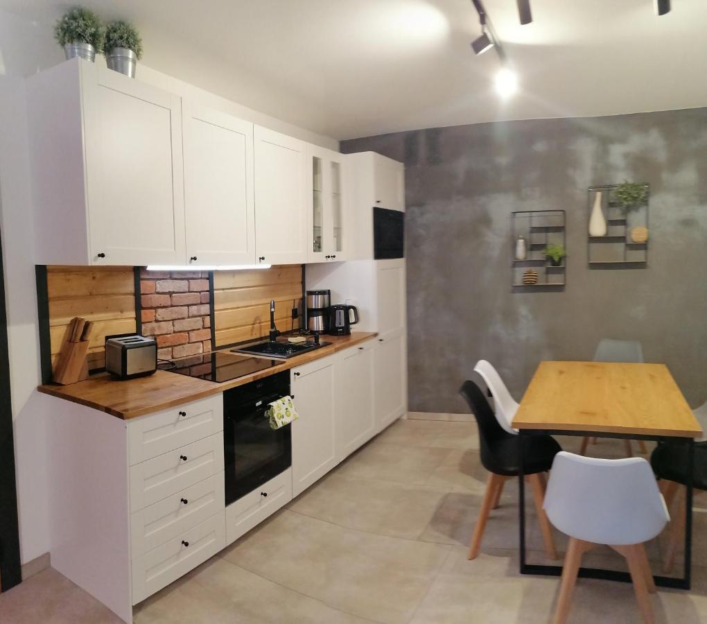 Apartament Jelen Appartement Złotów Buitenkant foto
